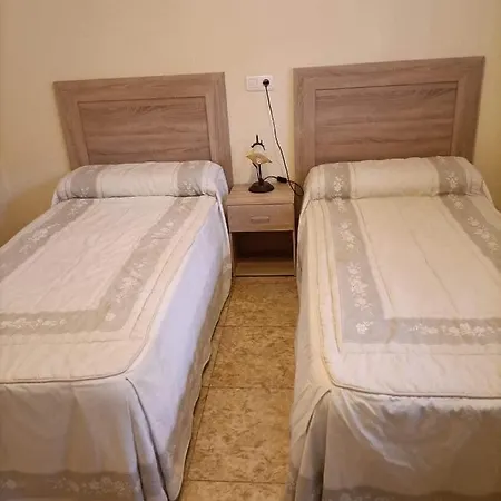 Apartamento Reformado En Primera Linea De Playa * 阿尔姆尼卡