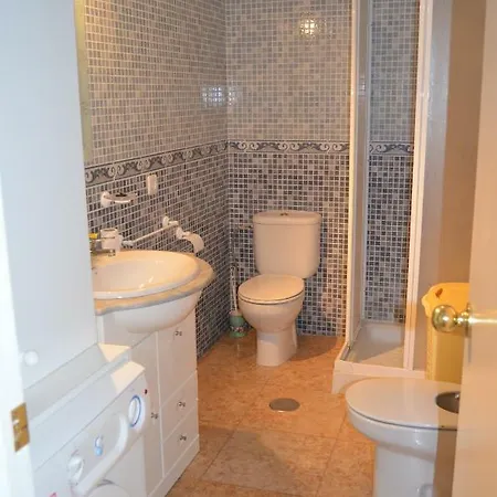 Apartamento Reformado En Primera Linea De Playa * 阿尔姆尼卡